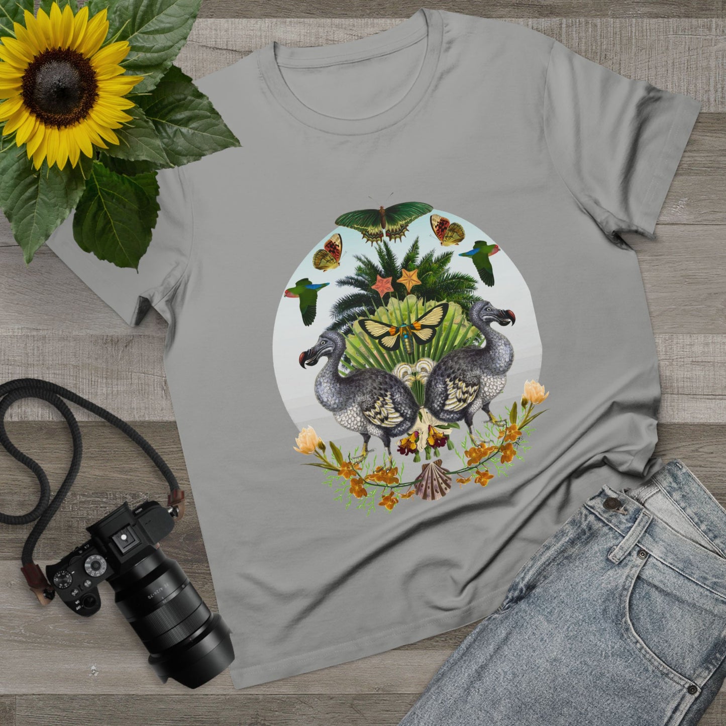 Dodo Paradise - Women’s Tee